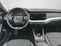 Gebraucht Skoda Octavia 150 PS (110 kW) 2024 Graphitegrau metallic (metallic) Limousine