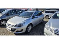 Gebraucht Opel Astra Edition 110 PS (80 kW) 2014 Other Limousine