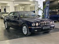 Gebraucht Jaguar XJ8 298 PS (219 kW) 2004 Blau Limousine