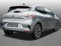 Używany Renault Clio V Techno 91 KM (66 kW) 2025 Szary Sedan/Limuzyna