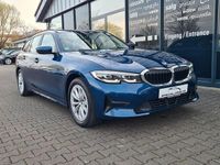 Gebraucht BMW 320 Advantage 190 PS (139 kW) 2021 Blau Limousine