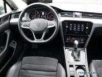 Gebraucht VW Passat Elegance 150 PS (110 kW) 2020 Mangangrau metallic Kombi