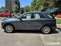 Gebraucht Mercedes GLE250 204 PS (150 kW) 2016 Grau SUV