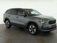 Neu Skoda Kodiaq Selection 193 PS (141 kW) 2025 Gold bronze metallic SUV
