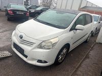 Gebraucht Toyota Verso 150 PS (110 kW) 2010 Weiß Van / Kleinbus