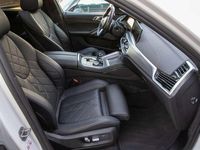 Gebraucht BMW X6 M Sport 340 PS (250 kW) 2022 Alpinweiß uni SUV