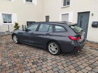Gebraucht BMW 320 190 PS (139 kW) 2020 Grau Kombi