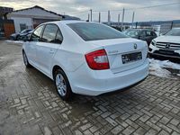 Gebraucht Skoda Rapid Ambition 90 PS (66 kW) 2015 Weiß Kleinwagen