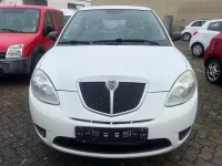 Gebraucht Lancia Ypsilon 60 PS (44 kW) 2009 Weiß Kleinwagen