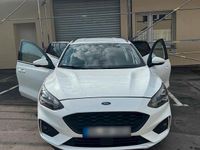 Gebraucht Ford Focus ST-Line 150 PS (110 kW) 2019 Weiß Kombi