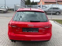 Gebraucht Audi A4 Attraction 150 PS (110 kW) 2013 Rot Kombi