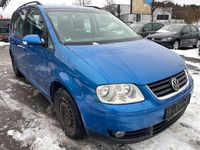 Gebraucht VW Touran Basis 101 PS (74 kW) 2004 Blau Van / Kleinbus