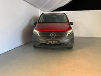 Gebraucht Mercedes Vito 190 PS (139 kW) 2020 Hyazinthrot metallic Van