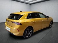 Usado Opel Astra 131 HP (96 kW) 2024 Amarelo Sedan
