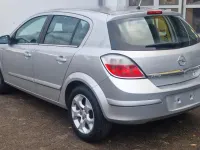 Gebraucht Opel Astra 105 PS (77 kW) 2006 Silber Limousine
