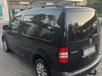 Gebraucht VW Caddy 102 PS (75 kW) 2012 Schwarz Van / Kleinbus