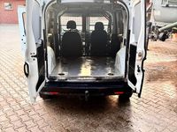 Second-hand Opel Combo 90 CP (66 kW) 2013 Alb Monovolum