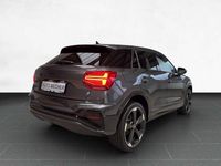 Neu Audi Q2 S-Line 150 PS (110 kW) 2025 Grau SUV