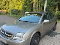 Gebraucht Opel Vectra 143 PS (105 kW) 2002 Gold Limousine