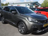 Gebraucht Peugeot 3008 Premium 131 PS (96 kW) 2019 Grau SUV