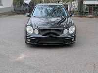 Gebraucht Mercedes E500 387 PS (284 kW) 2007 Schwarz Limousine