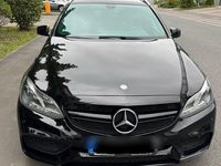Gebraucht Mercedes E220 170 PS (125 kW) 2015 Schwarz Kombi