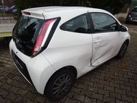 gebraucht Toyota Aygo (X) 1,0-l-VVT-i x-play touch