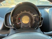 Gebraucht Toyota Aygo 72 PS (52 kW) 2019 Weiß Kleinwagen