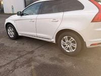 Gebraucht Volvo XC60 Ocean Race 190 PS (139 kW) 2016 Weiß SUV