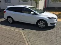 Gebraucht Ford Focus Titanium 120 PS (88 kW) 2016 Weiß Limousine
