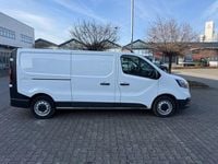 Gebraucht Renault Trafic 110 PS (80 kW) 2022 Weiß Van / Kleinbus
