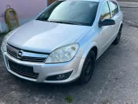 Gebraucht Opel Astra 105 PS (77 kW) 2007 Limousine