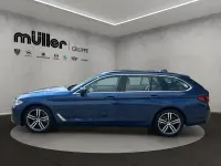 Gebraucht BMW 530 Efficient Dynamics 286 PS (210 kW) 2023 Phytonicblau (metallic) Kombi