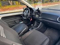 Second-hand VW up! 59 CP (43 kW) 2018 Alb Hatchback