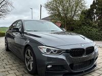 Gebraucht BMW 320 184 PS (135 kW) 2015 Grau Limousine