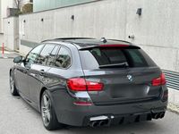 gebraucht BMW 535 d F11 M-Paket Panorama HeadUp Totwinkel uvm…