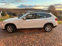 Gebraucht BMW X1 143 PS (105 kW) 2010 Weiß SUV