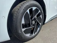 Gebraucht VW ID.3 Pro Performance 150 kW (204 PS) 2022 Weiß Kleinwagen