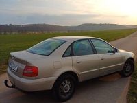 Gebraucht Audi A4 Sport 193 PS (141 kW) 1999 Gold Limousine