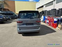 Gebraucht VW Multivan Life 150 PS (110 kW) 2023 Pure grey Van