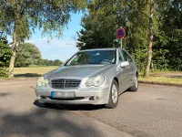 Gebraucht Mercedes C180 142 PS (104 kW) 2003 Silber Limousine