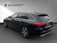 Gebraucht Mercedes C300e 204 PS (150 kW) 2025 Lack obsidianschwarz (metallic) Kombi