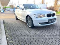 Gebraucht BMW 116 122 PS (89 kW) 2009 Silber Kleinwagen