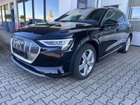 Gebraucht Audi e-tron Advanced 300 kW (408 PS) 2023 Mythosschwarz metallic SUV