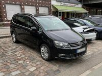Second-hand VW Sharan 177 CP (130 kW) 2013 Negru Monovolum