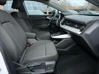 Gebraucht Audi e-tron 150 kW (204 PS) 2022 Gletscherweiß (metallic) SUV