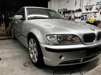 Gebraucht BMW 330 231 PS (169 kW) 2002 Silber Limousine