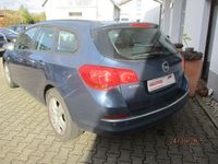 Gebraucht Opel Astra Selection 110 PS (80 kW) 2014 Blau Kombi