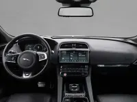 Gebraucht Jaguar F-Pace S 301 PS (221 kW) 2017 Glacier white metalic SUV