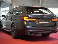Gebraucht BMW 520 M Sport 190 PS (139 kW) 2023 Grau Kombi